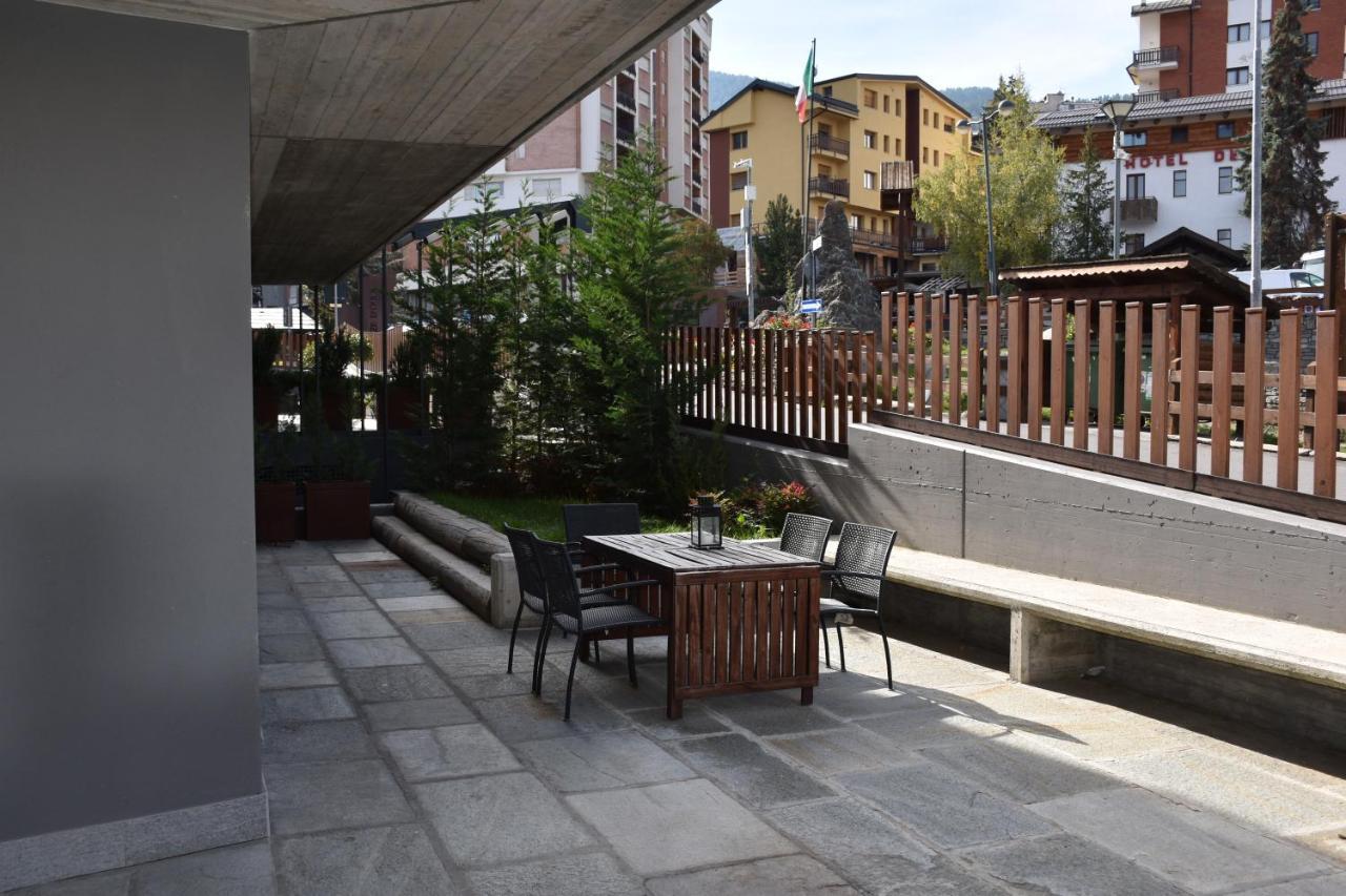 Апартаменты Residenza Du Parc Саузе-д'Ульс Экстерьер фото